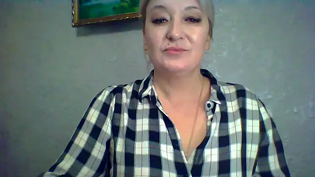 ArielXLoveresss online show from November 8, 2025, 10:19 am