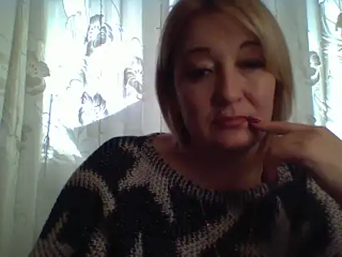 ArielXLoveresss online show from February 25, 2025, 11:32 am