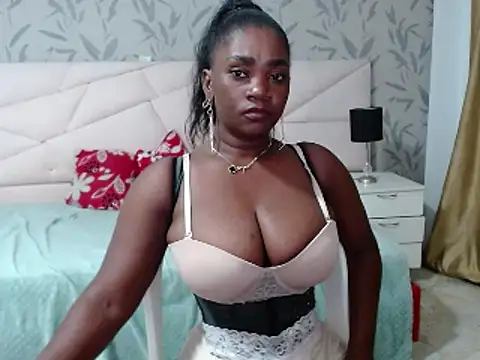 SexyPamela69 online show from February 28, 2025, 5:04 am