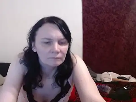 Hotmodel1984 online show from February 5, 2025, 3:23 am