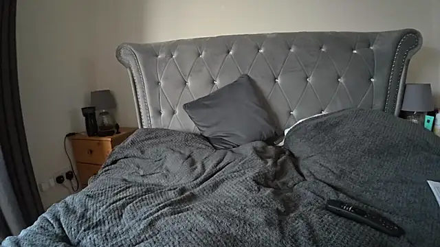 Bolt312 online show from October 15, 2025, 9:50 am