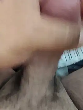 Snapshot of ozii000 chatting on September 9, 2025, 3:43 pm ozii000 online show from September 9, 2025, 3:43 pm