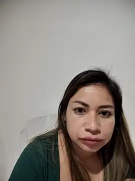 Snapshot of BellaMex89 chatting on March 14, 2025, 4:43 am BellaMex89 online show from March 14, 2025, 4:43 am