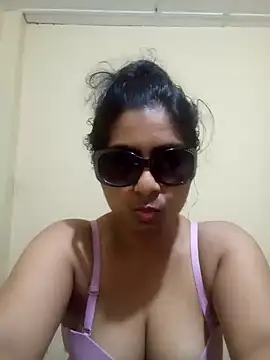 Maya shery online show from February 26, 2025, 4:05 pm