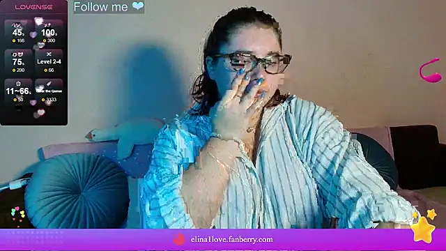 Snapshot of Lily_lu_one chatting on October 9, 2025, 9:48 pm Lily lu one online show from October 9, 2025, 9:48 pm