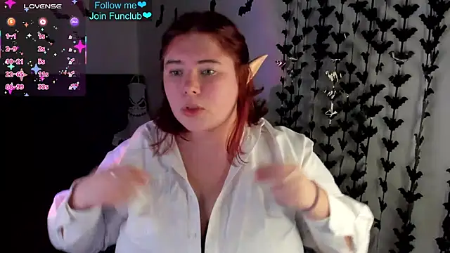 Snapshot of Lily_lu_one chatting on October 28, 2025, 11:14 pm Lily lu one online show from October 28, 2025, 11:14 pm