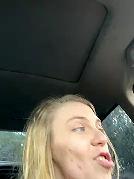 Snapshot of qtkayyzzxoxo chatting on October 21, 2025, 10:09 pm qtkayyzzxoxo online show from October 21, 2025, 10:09 pm