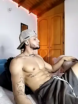 morenosiam online show from November 27, 2025, 2:12 am