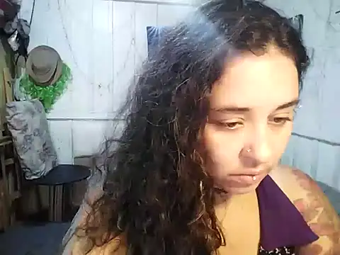 Fellyna online show from September 25, 2025, 4:35 pm