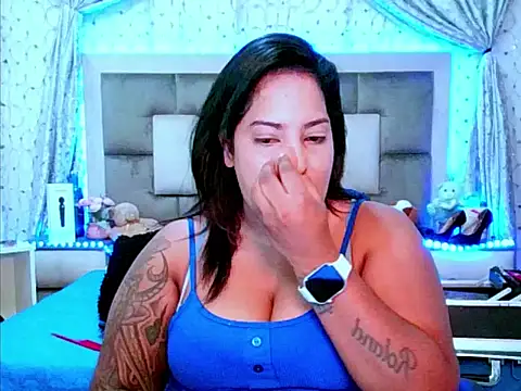 Snapshot of indiantopaz694u chatting on September 9, 2025, 4:00 am indiantopaz694u online show from September 9, 2025, 4:00 am