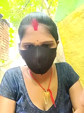 Snapshot of Chhavi_Chadha chatting on September 21, 2025, 9:25 am Chhavi Chadha online show from September 21, 2025, 9:25 am