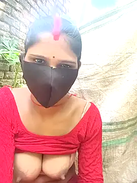 Snapshot of Chhavi_Chadha chatting on September 11, 2025, 5:51 am Chhavi Chadha online show from September 11, 2025, 5:51 am
