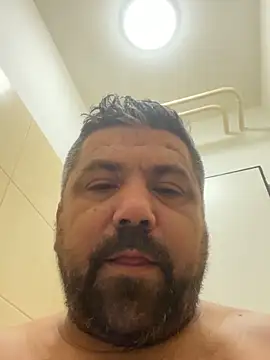 Snapshot of Alexander18edd chatting on October 22, 2025, 11:31 am Alexander18edd online show from October 22, 2025, 11:31 am