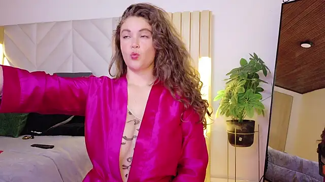 Snapshot of Anaise_latif chatting on October 14, 2025, 11:44 am Anaise latif online show from October 14, 2025, 11:44 am