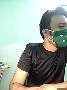 cuteboyhot18 online show from March 3, 2025, 5:20 pm