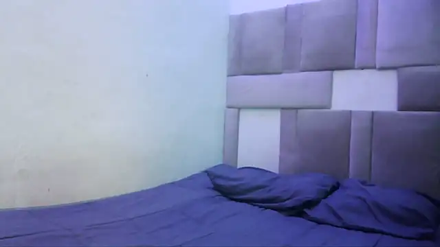 Snapshot of pocahontasoriginal chatting on September 29, 2025, 4:12 pm pocahontasoriginal online show from September 29, 2025, 4:12 pm