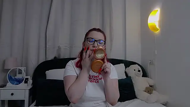 KailyKay online show from May 22, 2026, 6:06 pm