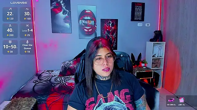 Veronika metal online show from September 22, 2025, 4:40 am