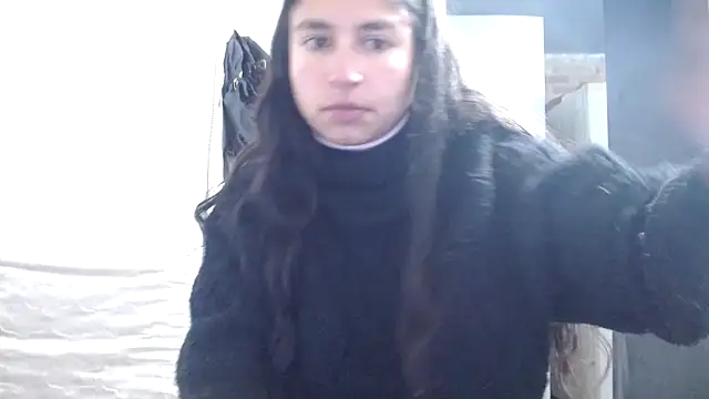 Snapshot of Escarcha-blue chatting on October 13, 2025, 2:46 am Escarcha-blue online show from October 13, 2025, 2:46 am