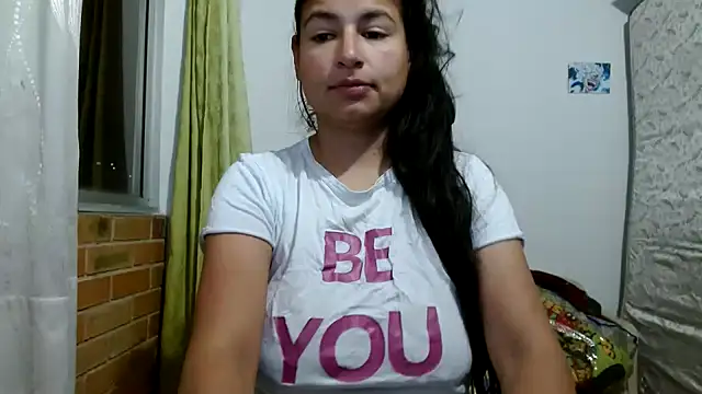 Escarcha-blue online show from December 16, 2025, 12:15 am