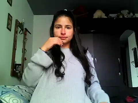 Escarcha-blue online show from March 7, 2025, 12:56 pm