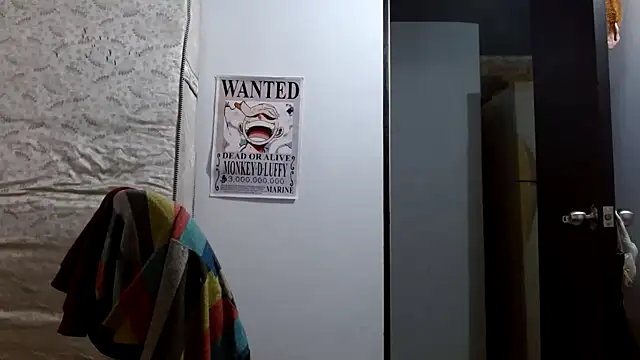 Snapshot of Escarcha-blue chatting on October 8, 2025, 1:51 am Escarcha-blue online show from October 8, 2025, 1:51 am