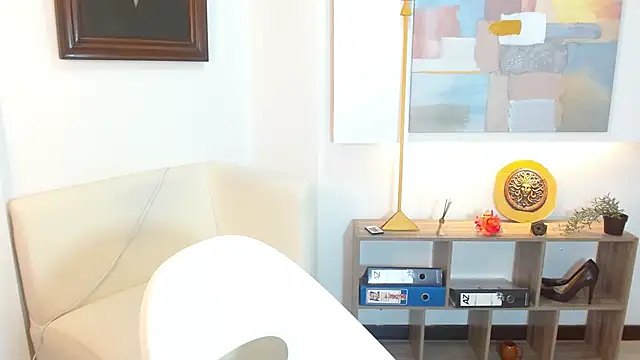 Snapshot of anahi_macys chatting on October 24, 2025, 11:20 am anahi macys online show from October 24, 2025, 11:20 am