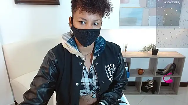 Snapshot of anahi_macys chatting on September 23, 2025, 10:55 am anahi macys online show from September 23, 2025, 10:55 am