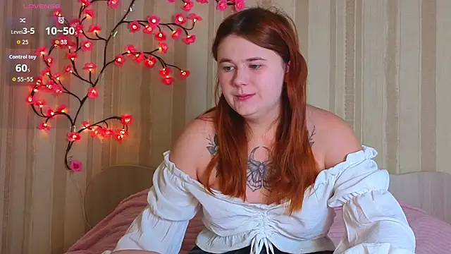 Eva Starlight online show from February 13, 2026, 4:01 am