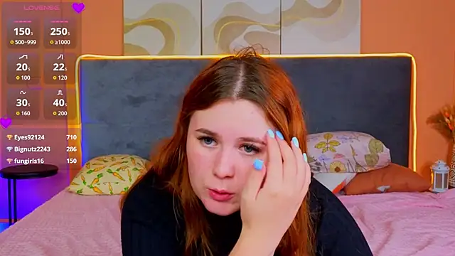 Snapshot of Eva_Starlight chatting on September 29, 2025, 5:18 pm Eva Starlight online show from September 29, 2025, 5:18 pm