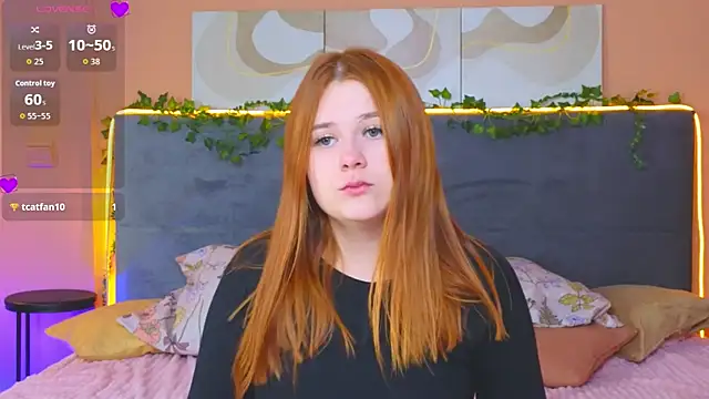 Snapshot of Eva_Starlight chatting on October 11, 2025, 4:13 am Eva Starlight online show from October 11, 2025, 4:13 am