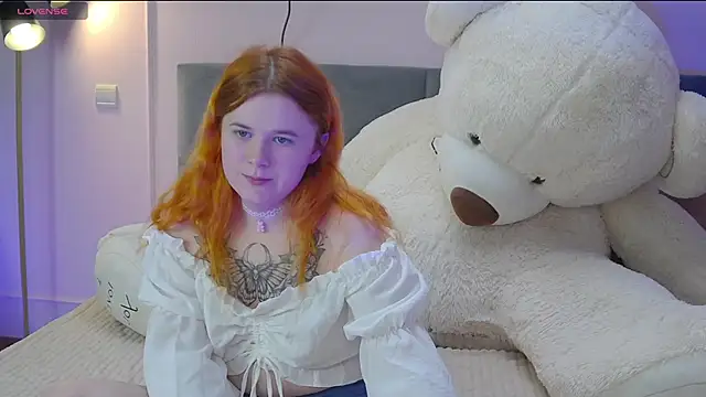 Snapshot of Eva_Starlight chatting on March 16, 2025, 4:20 am Eva Starlight online show from March 16, 2025, 4:20 am