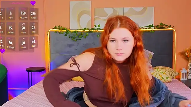 Snapshot of Eva_Starlight chatting on October 7, 2025, 4:13 am Eva Starlight online show from October 7, 2025, 4:13 am