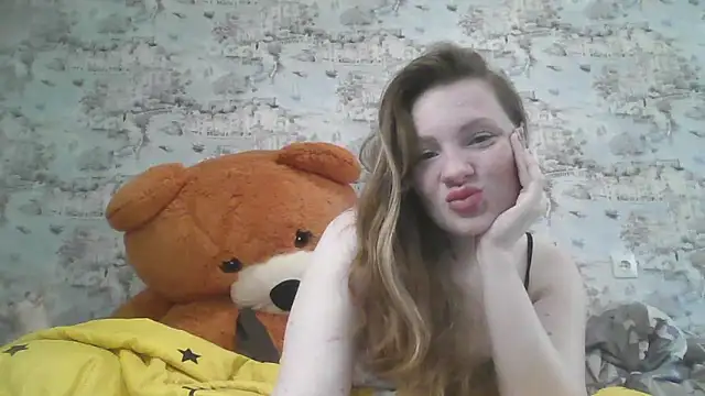 Snapshot of Eveline_May chatting on March 4, 2025, 2:21 pm Eveline May online show from March 4, 2025, 2:21 pm