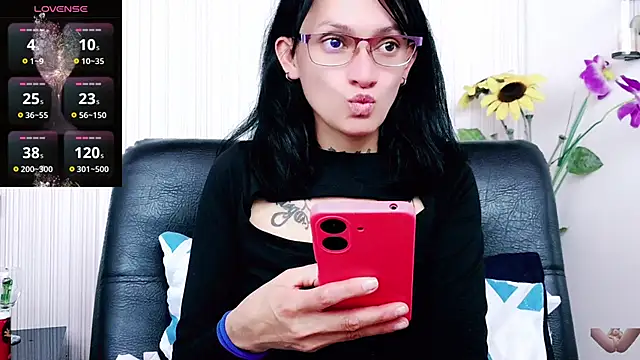 anastaciafire25 online show from March 18, 2025, 7:55 pm