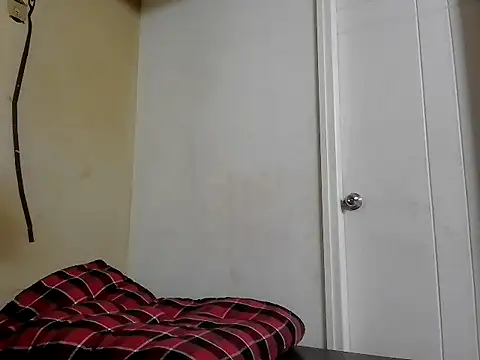 fitbuddy1 online show from September 28, 2025, 9:44 pm