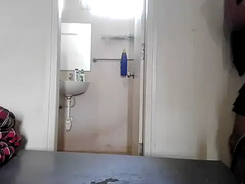 fitbuddy1 online show from April 16, 2026, 8:15 am