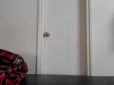 Snapshot of fitbuddy1 chatting on February 22, 2026, 7:55 am fitbuddy1 online show from February 22, 2026, 7:55 am