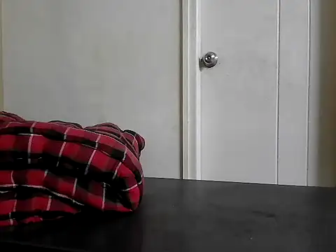 Snapshot of fitbuddy1 chatting on February 10, 2026, 6:40 pm fitbuddy1 online show from February 10, 2026, 6:40 pm