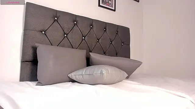 Snapshot of noah_johes chatting on October 23, 2025, 4:00 am noah johes online show from October 23, 2025, 4:00 am