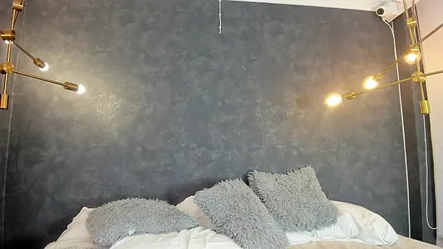 Snapshot of zephyra-angels chatting on December 15, 2025, 3:56 am zephyra-angels online show from December 15, 2025, 3:56 am