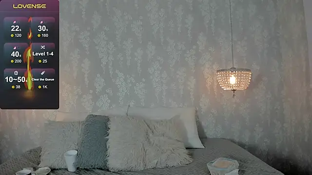 zephyra-angels online show from September 24, 2025, 12:07 am