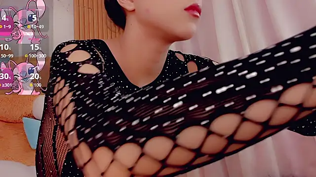 ValeriCardenas online show from February 6, 2026, 1:56 am