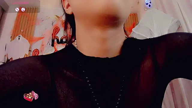 ValeriCardenas online show from October 17, 2025, 1:20 am