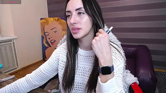 JenniferStone online show from March 12, 2026, 9:24 am