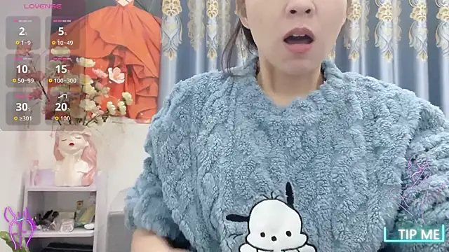 Snapshot of shishi_101 chatting on December 18, 2025, 2:05 am shishi 101 online show from December 18, 2025, 2:05 am