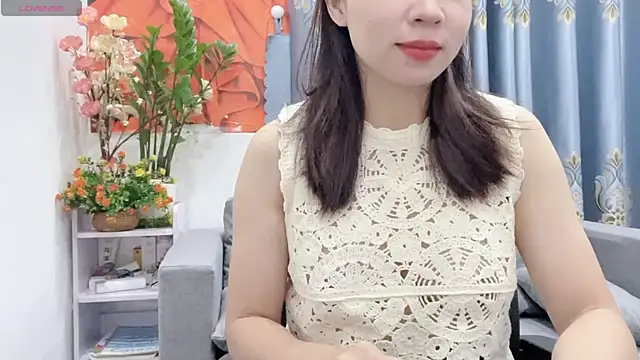 Snapshot of shishi_101 chatting on September 27, 2025, 1:12 am shishi 101 online show from September 27, 2025, 1:12 am