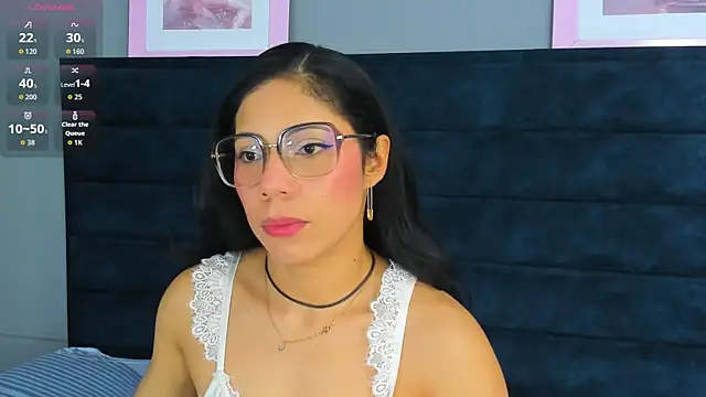 Snapshot of AzulMaverik chatting on September 17, 2025, 1:35 pm AzulMaverik online show from September 17, 2025, 1:35 pm