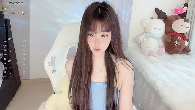 Milla-z online show from October 15, 2025, 9:28 am