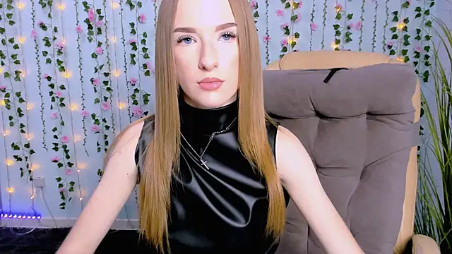 Snapshot of doll_vey chatting on March 11, 2025, 3:56 pm doll vey online show from March 11, 2025, 3:56 pm